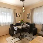 Apartment Tranquil In The Centre Of Seefeld *