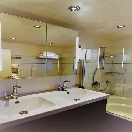 Tranquil In The Centre Of Seefeld Daire Seefeld in Tirol