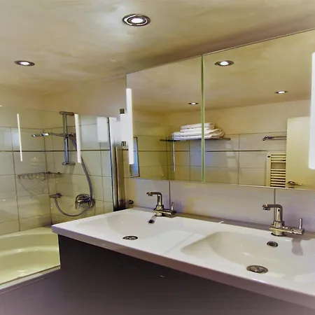 Daire Tranquil In The Centre Of Seefeld