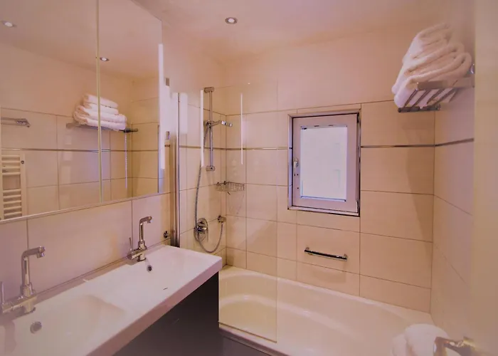 Tranquil In The Centre Of Seefeld * Seefeld in Tirol